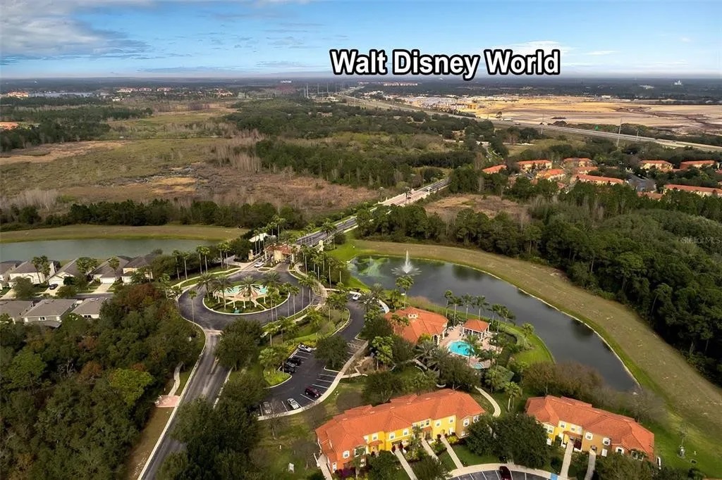 Family vacation vibe near Disney World Florida