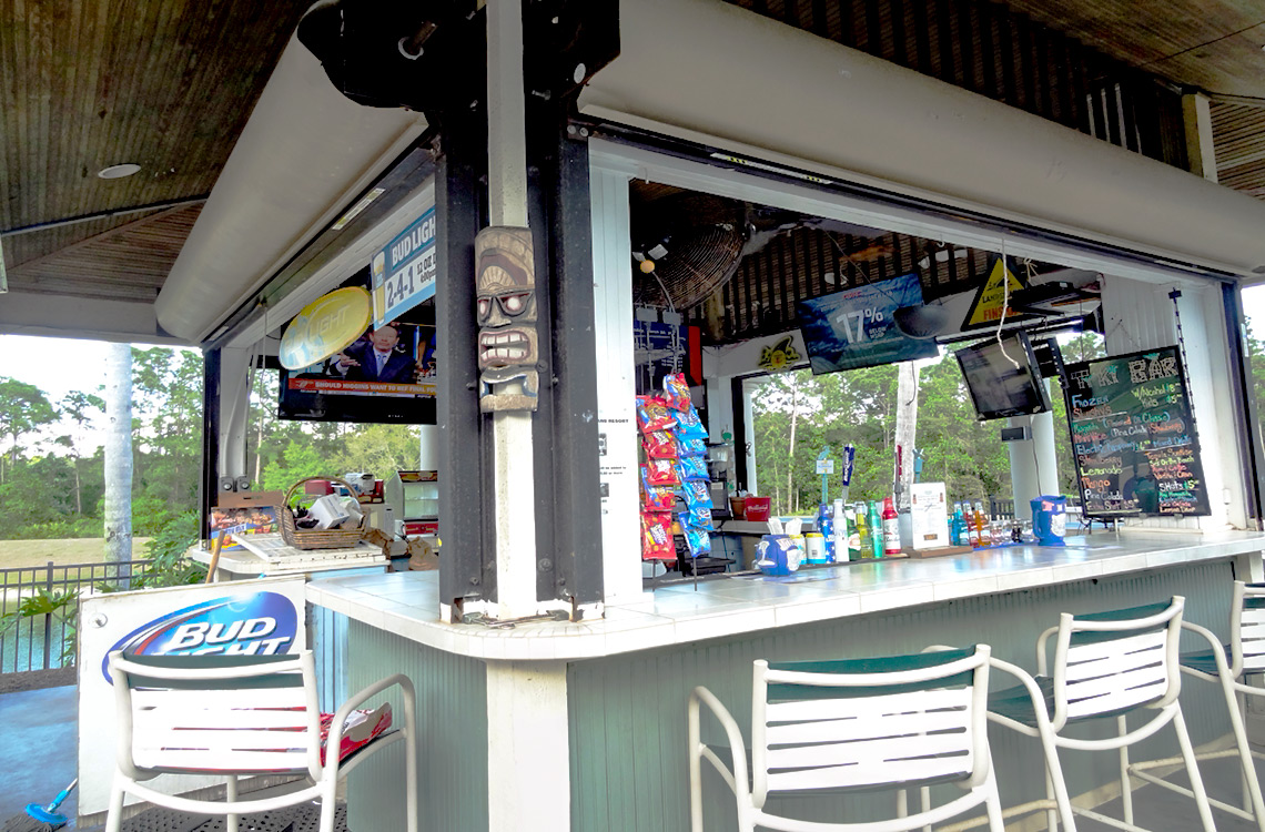 Emerald Island Resort tiki bar